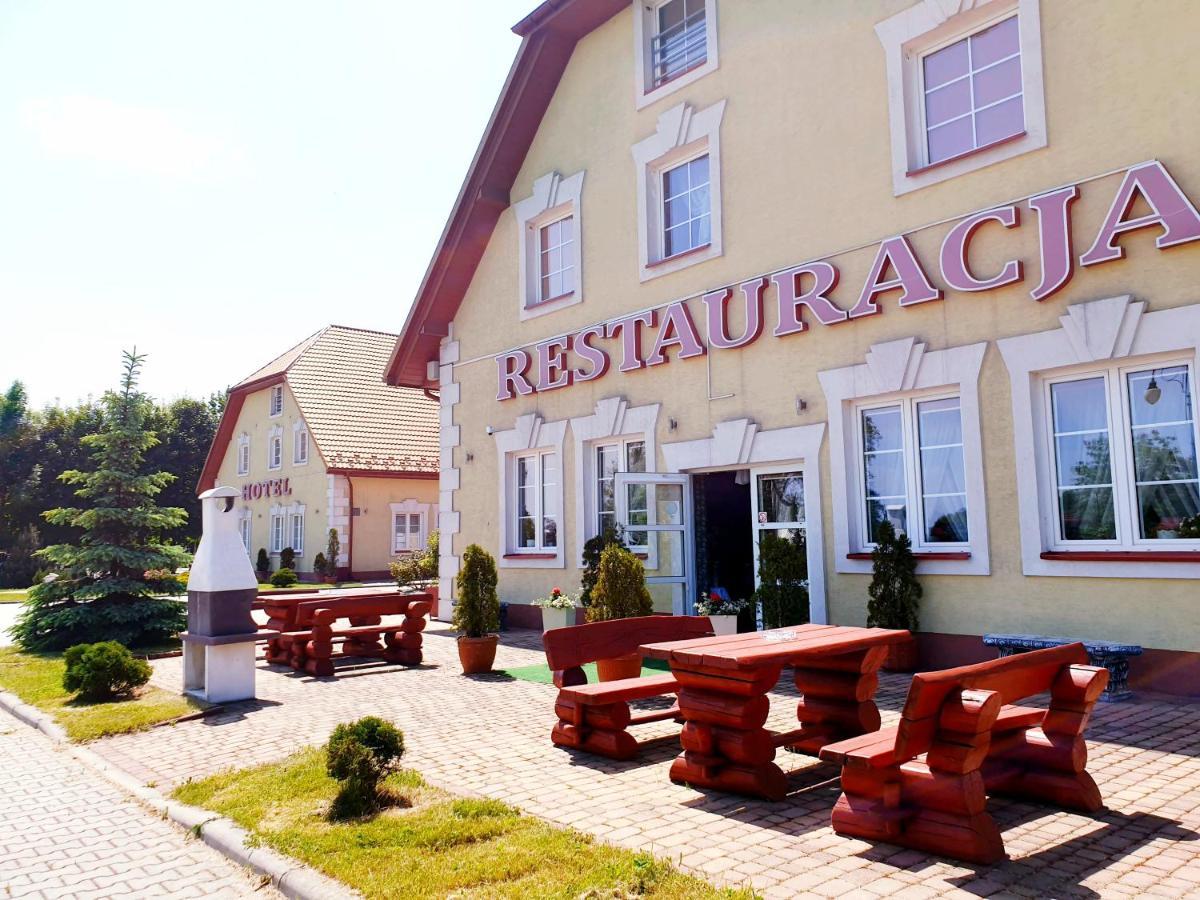 Willa Park Ostrowiec Świętokrzyski Exterior foto