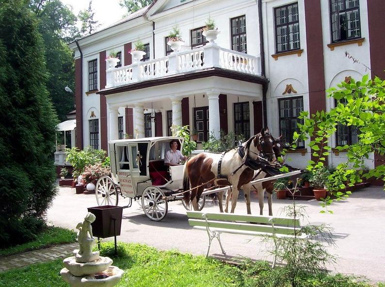 Willa Park Ostrowiec Świętokrzyski Exterior foto