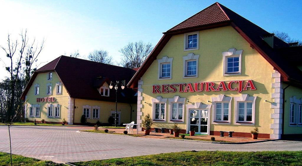 Willa Park Ostrowiec Świętokrzyski Exterior foto
