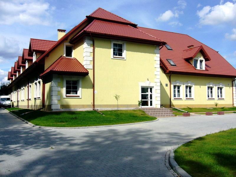 Willa Park Ostrowiec Świętokrzyski Exterior foto